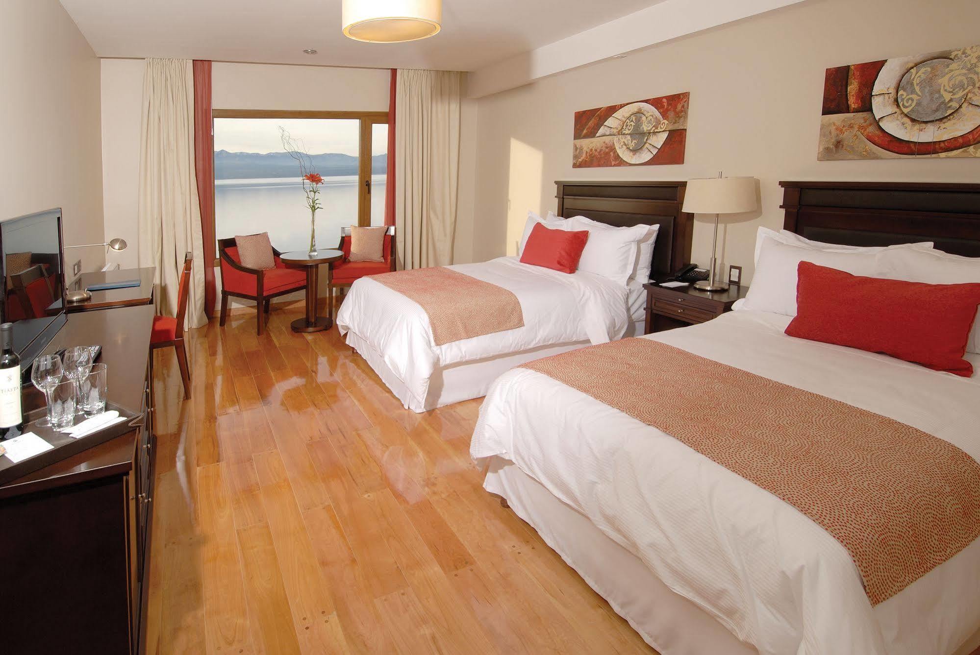 Alma Del Lago Suites & Spa San Carlos de Bariloche Exterior photo